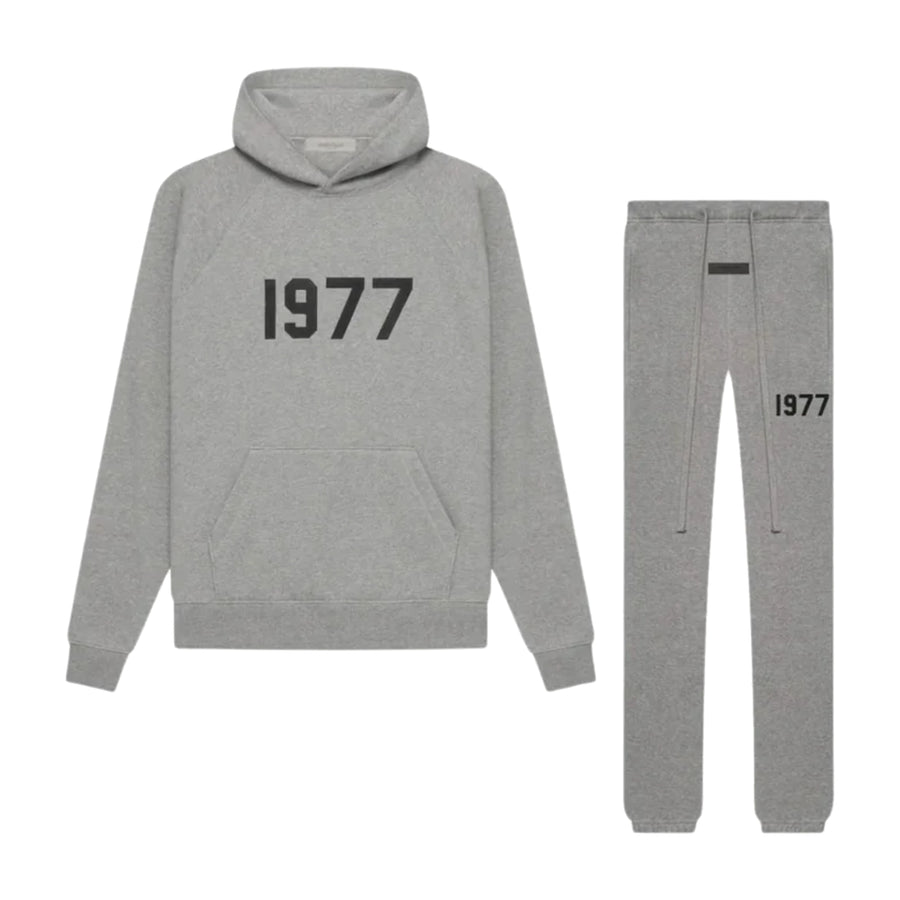 Fear of God Essentials 1977 Dark Oatmeal : ensemble